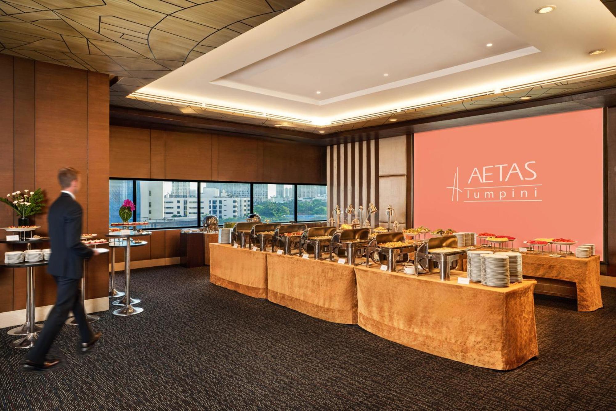 Aetas Lumpini Hotell Bangkok Eksteriør bilde