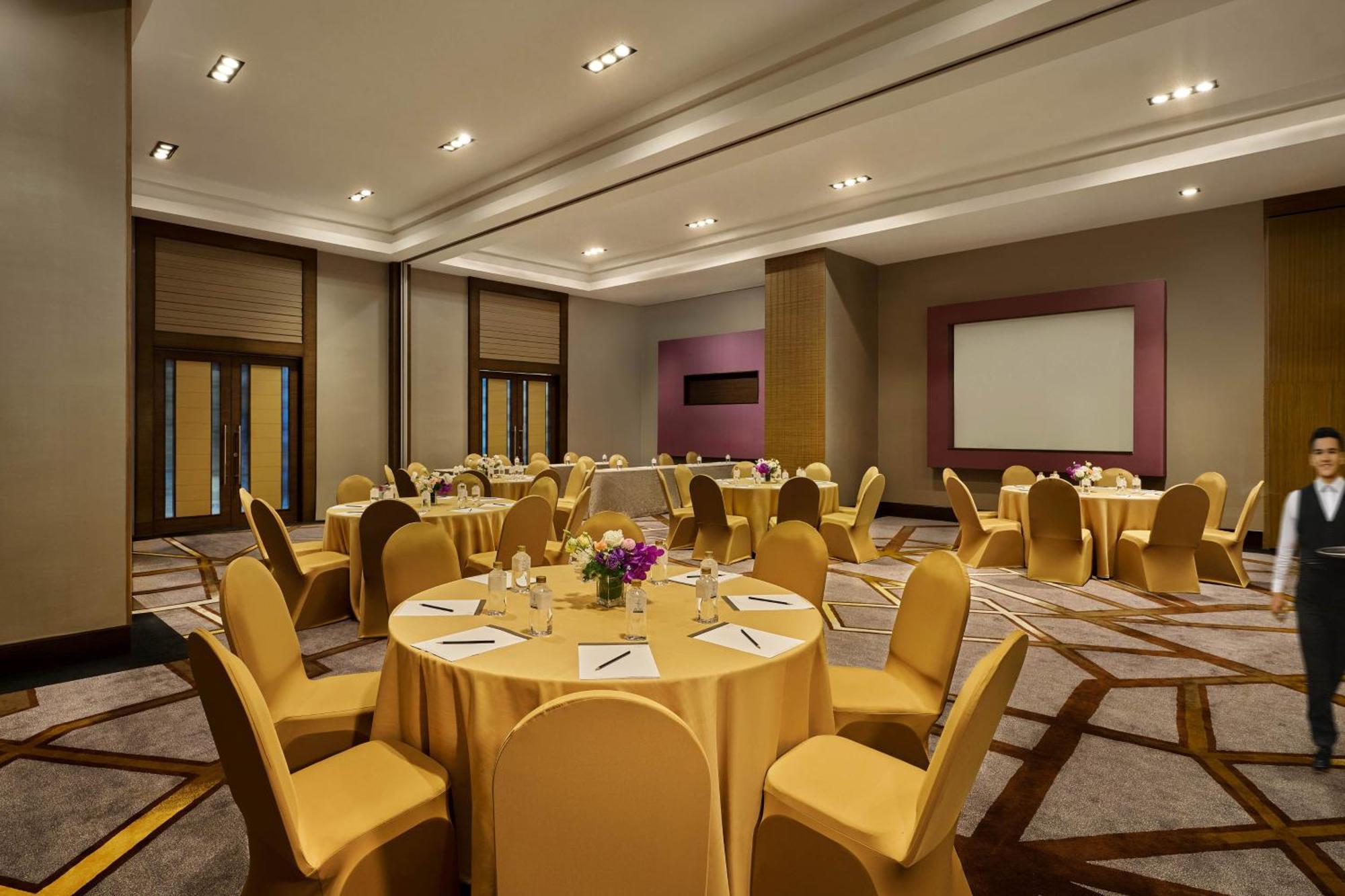 Aetas Lumpini Hotell Bangkok Eksteriør bilde